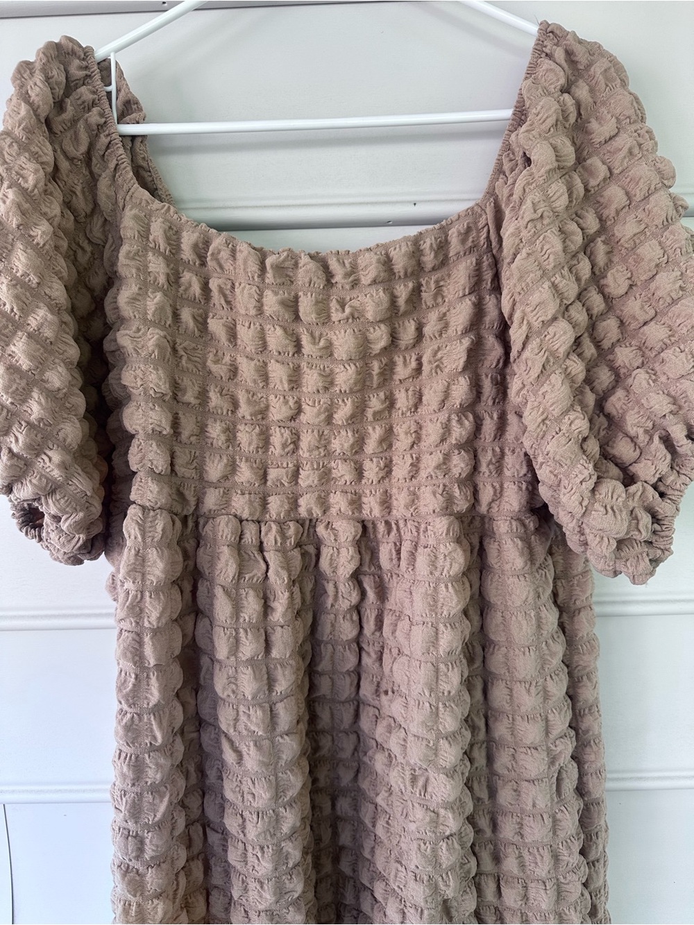 Simply Southern Beige Textured Puff-Sleeve Midi Dress - Picture 5 of 13